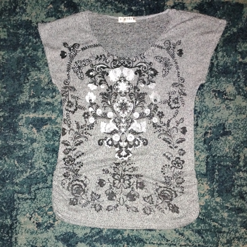 Agenda Gray Floral Patterned Top